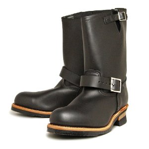 レッドウィング（RED WING）のエンジニアブーツ（色：レッド、メンズ）【商品番号：B00CDIS7TS】